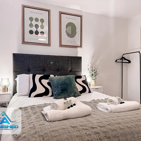 2 Bed With Parking